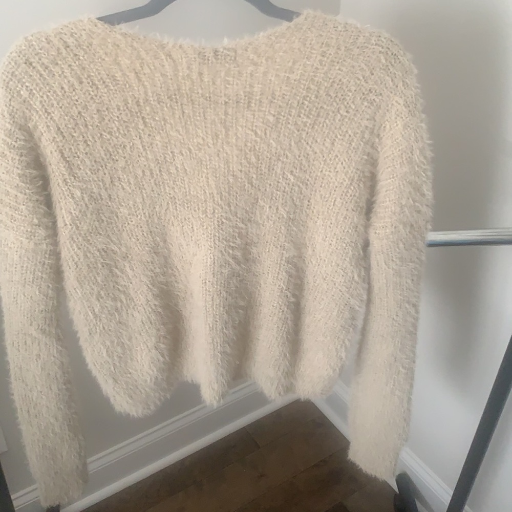 Sweater - Picture 5 of 5